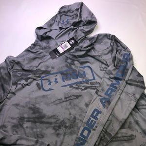 Under Armour Mens light weight “fish”